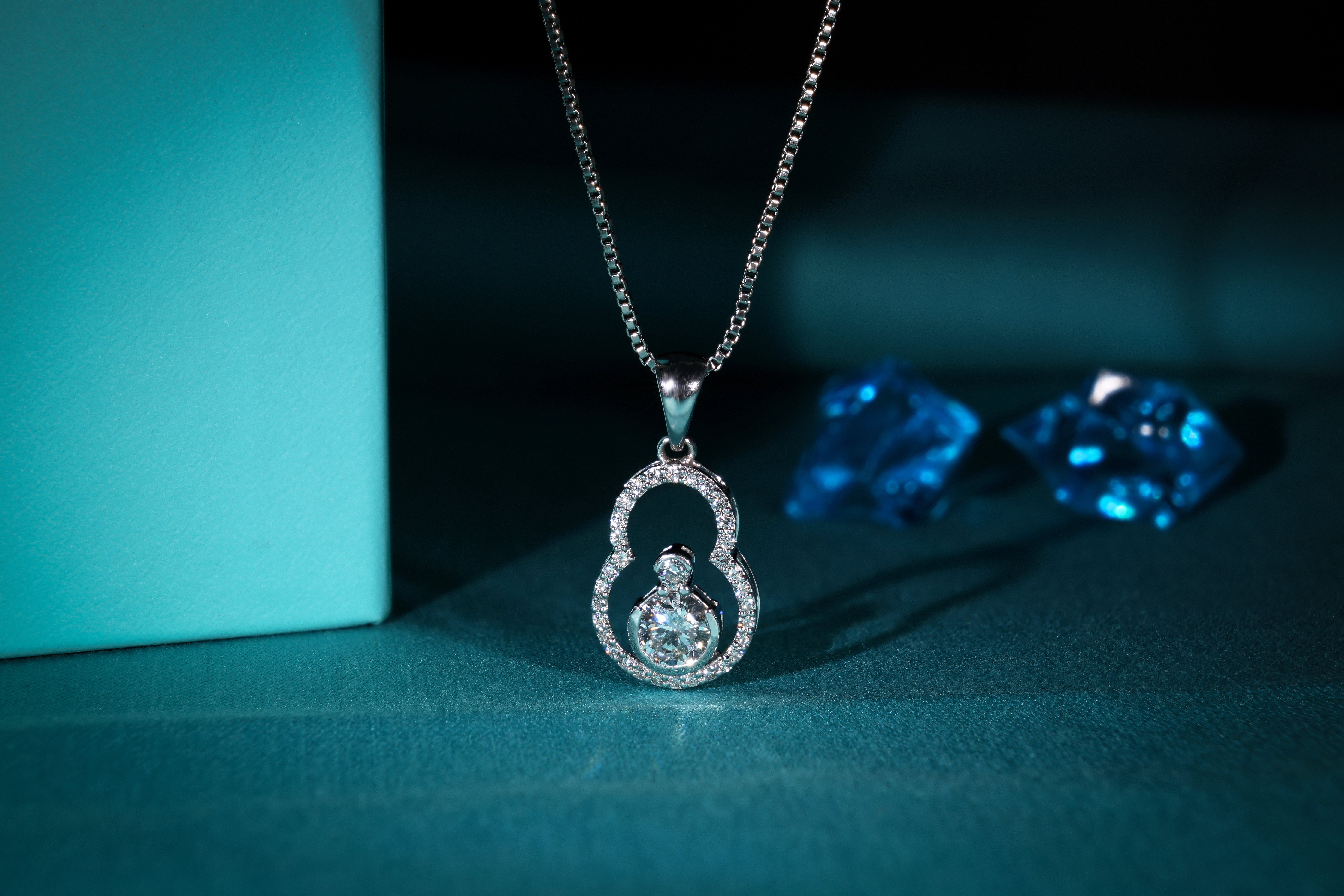 Lab Grown Diamond Snow Man Pendant
